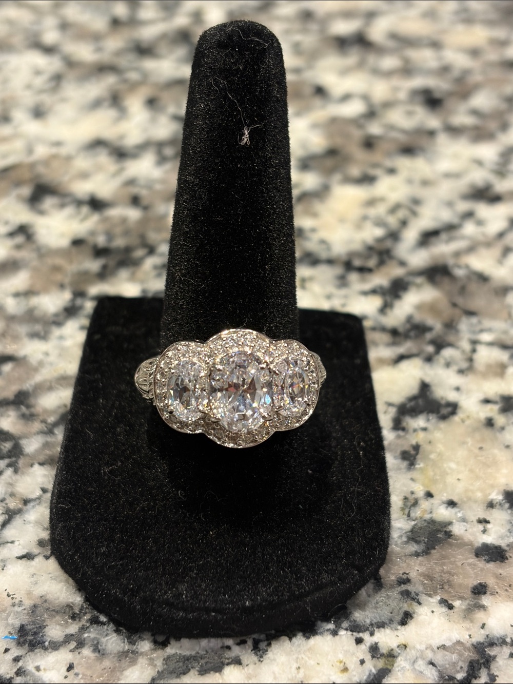 Judith Ripka Elegant 925 silver three -Stone Crystal Halo Cocktail Ring